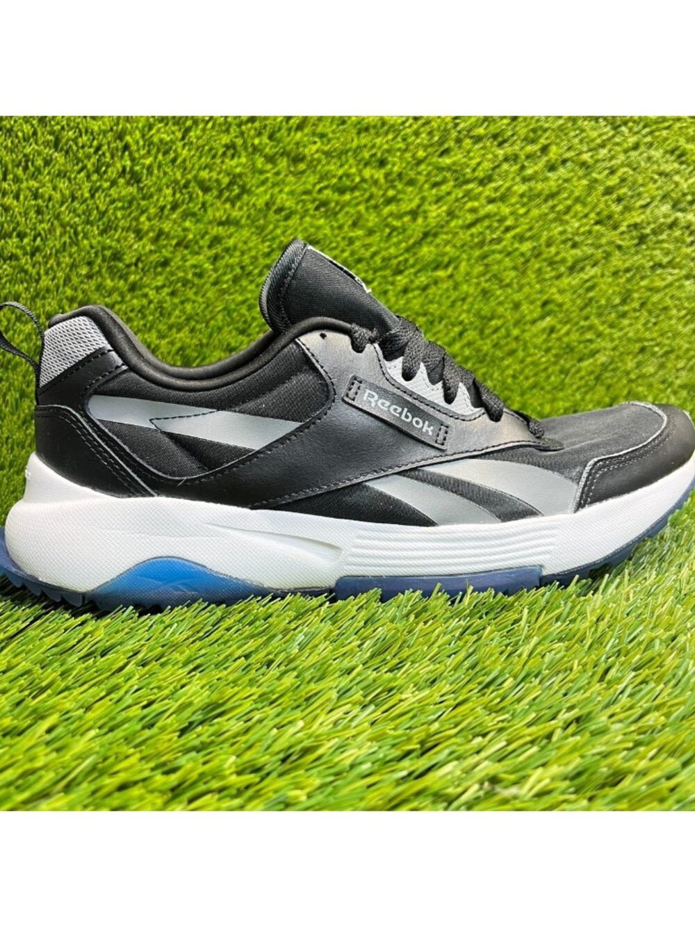 Reebok Tradition Mens Size 10.5 Black Gray White Athletic Running Shoes Sneakers